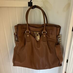 MICHAEL KORS Hamilton Padlock Shoulder Purse Women's Brown Leather Crossbody Bag